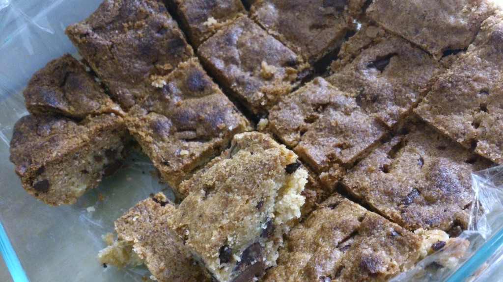 Peanut butter chocolate chunk cookie bars